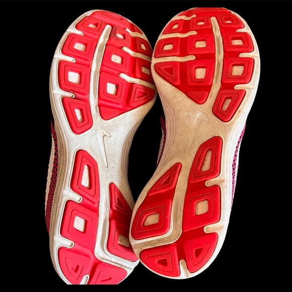 Nike revolution 3 Women athletic tennis  shoes sneakers Sz 7.5, 7 1/2 - Picture 7 of 9